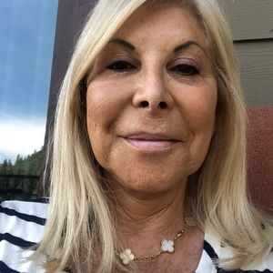 Meet your Posher, Renee